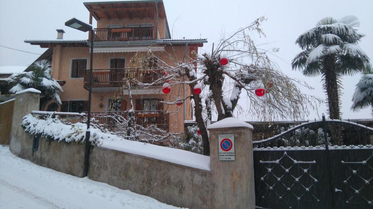 Haus Moeltner - Apartment 1927 Caldaro Esterno foto